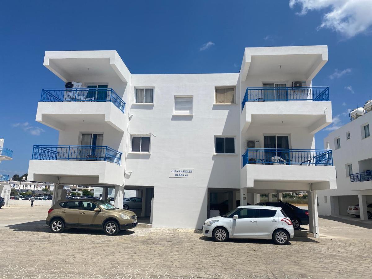 Galtheo Apartment Lachi Exterior photo